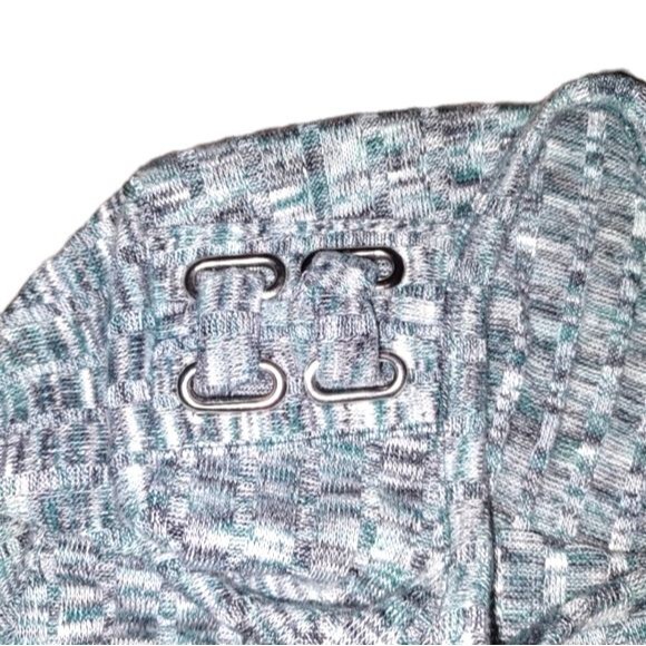 89th & Madison Green & Navy Metal Accented  Lightweight Sweater size L - Picture 3 of 7